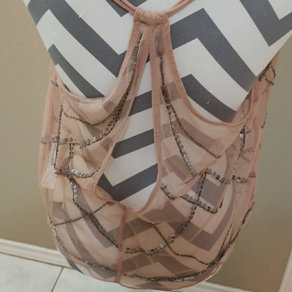 Tank - Picture 5 of 5